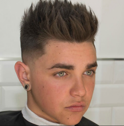 Hairstyles For Men with Round Face | Men's Hairstyles + Haircuts 2024