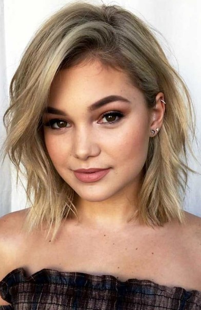 30 Bewitching Above the Shoulder Haircuts for Any Woman